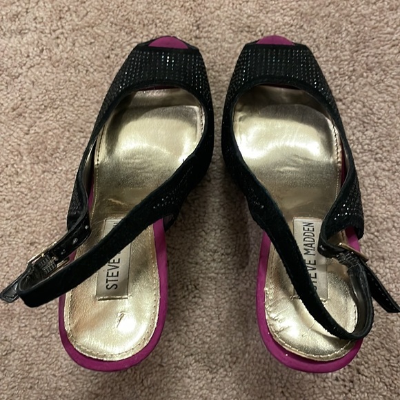 Women’s Steve Madden Rhinestone 6 inch heels - Picture 4 of 10